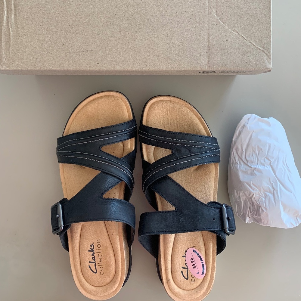 Clarks Women's Brynn Hope Flat Sandal US7 NWT!